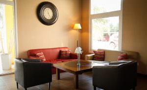 Lobby Hotel Howard Jhonson Trenque Lauquen